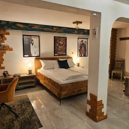Karthaeuser Hof Szálloda 3*