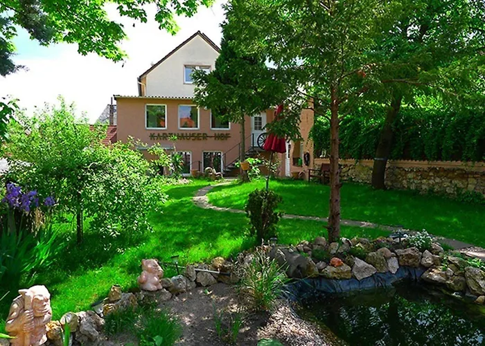 Karthaeuser Hof Szálloda 3*