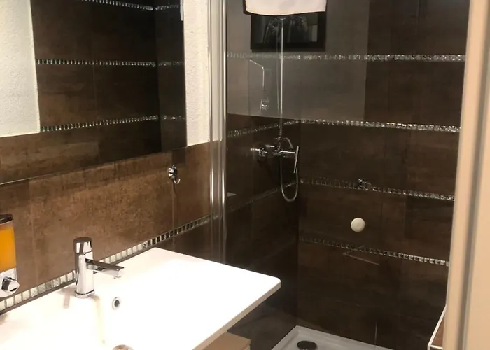 Karthaeuser Hof Szálloda Flörsheim am Main